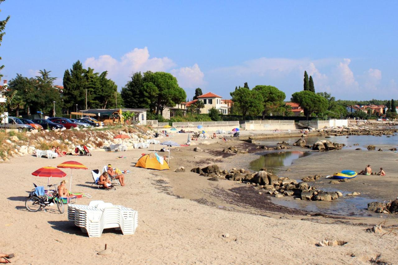 Apartments By The Sea Zambratija, Umag - 6997 Zambratija  Exterior foto